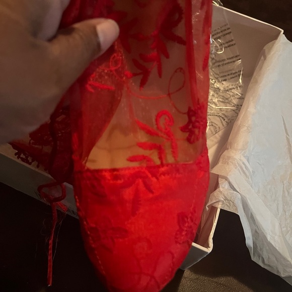 Ladies do you want attention? You got them in these!! - Picture 8 of 10